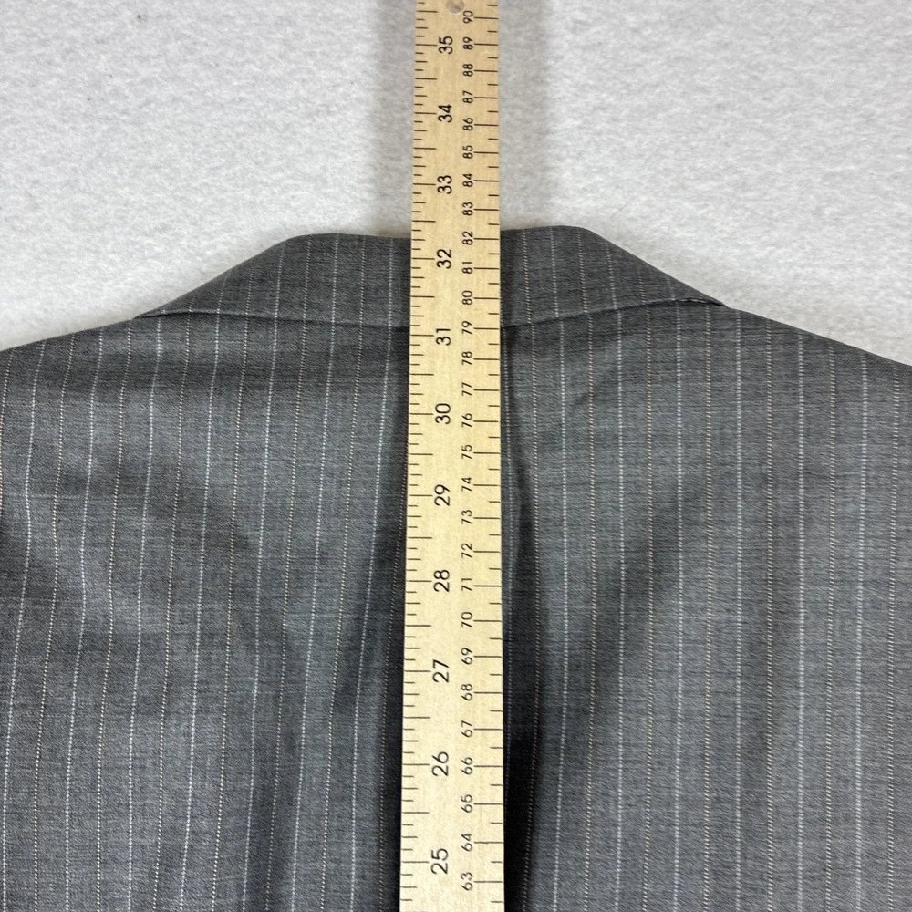 Jos. A Bank Signature Men's Wool Gray Pinstripe Suit 2 Piece 42R 35x30
